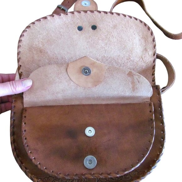 Vintage Handmade Tooled Leather Shoulder bag - Picture 8 of 8